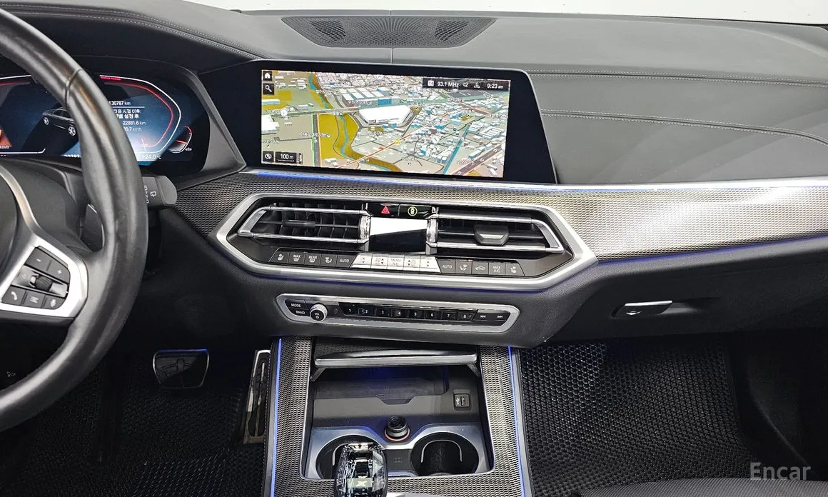 Фото 14 - BMW X5