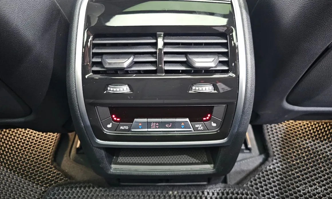 Фото 18 - BMW X5