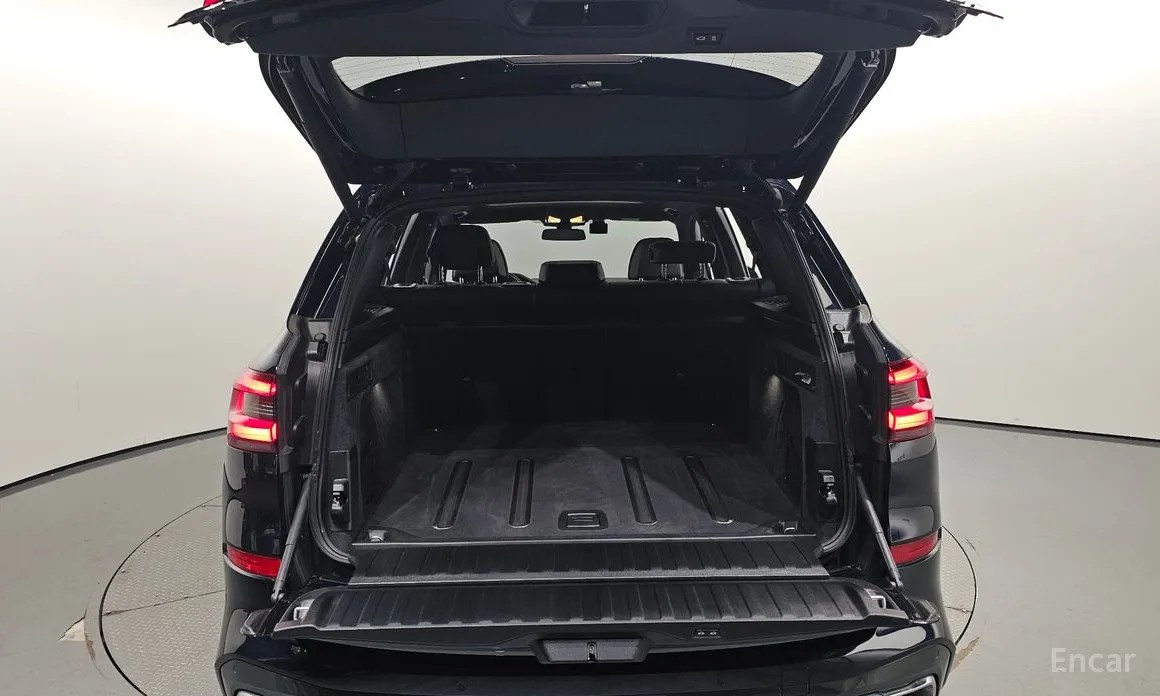 Фото 20 - BMW X5