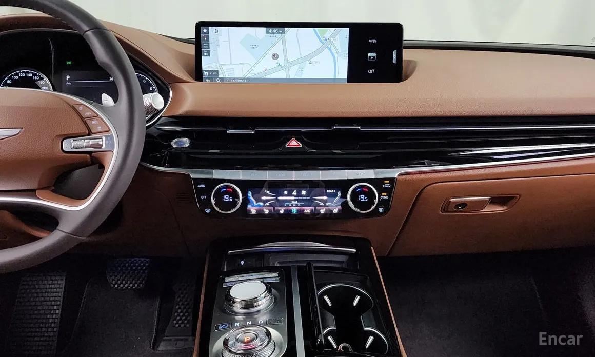 Фото 14 - Genesis G80