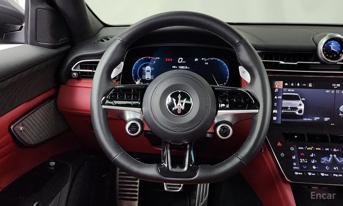 Фото 13 - Maserati Grecale