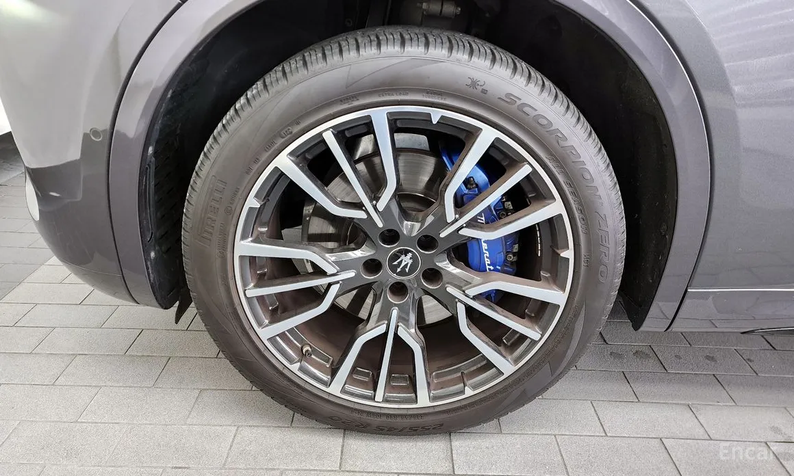 Фото 5 - Maserati Grecale