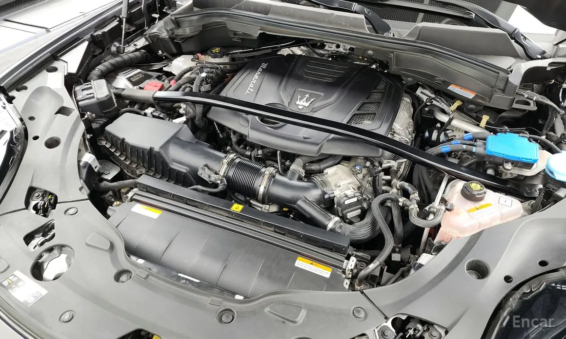 Фото 6 - Maserati Grecale