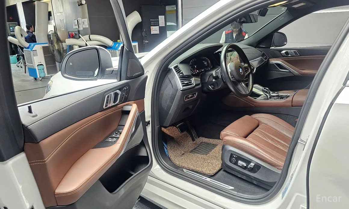 Фото 10 - BMW X6