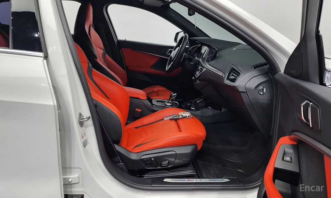 Фото 15 - BMW 1 Series