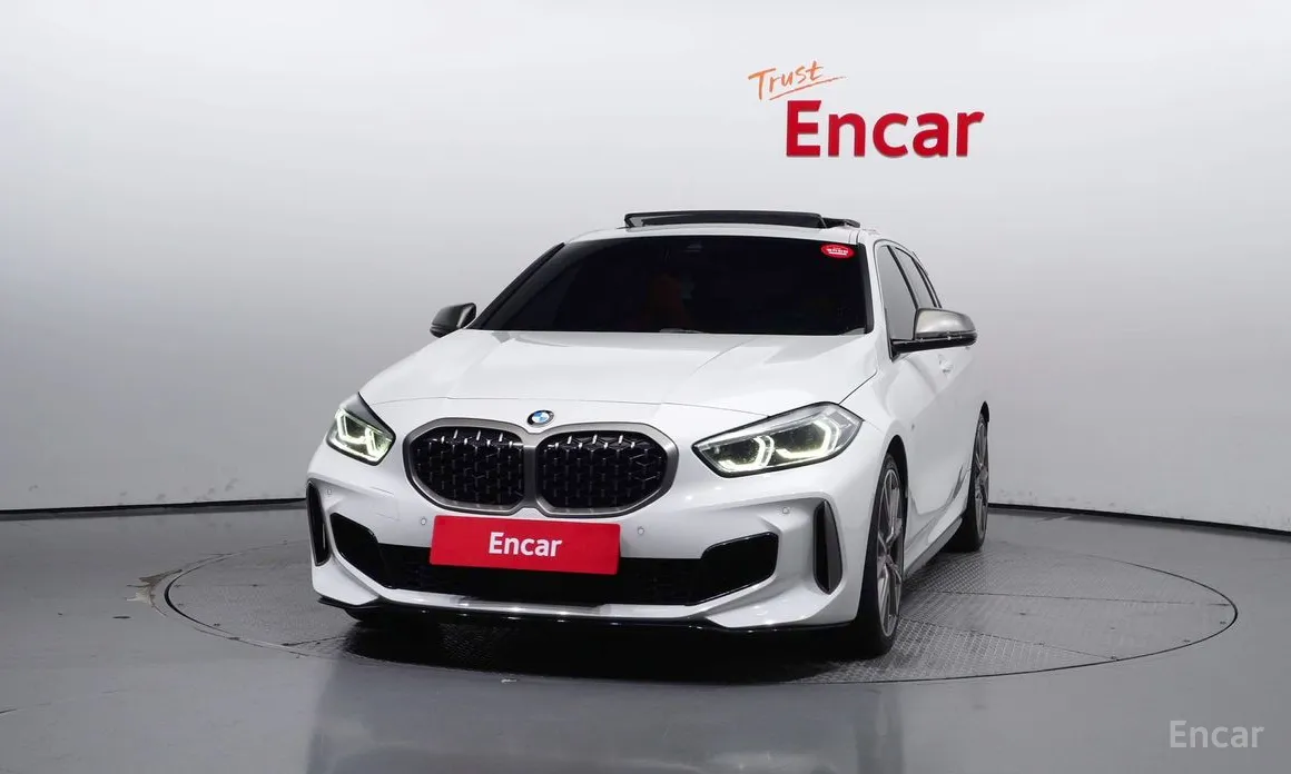 Фото 3 - BMW 1 Series