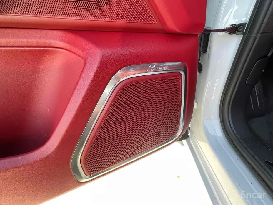 Фото 11 - Porsche Macan