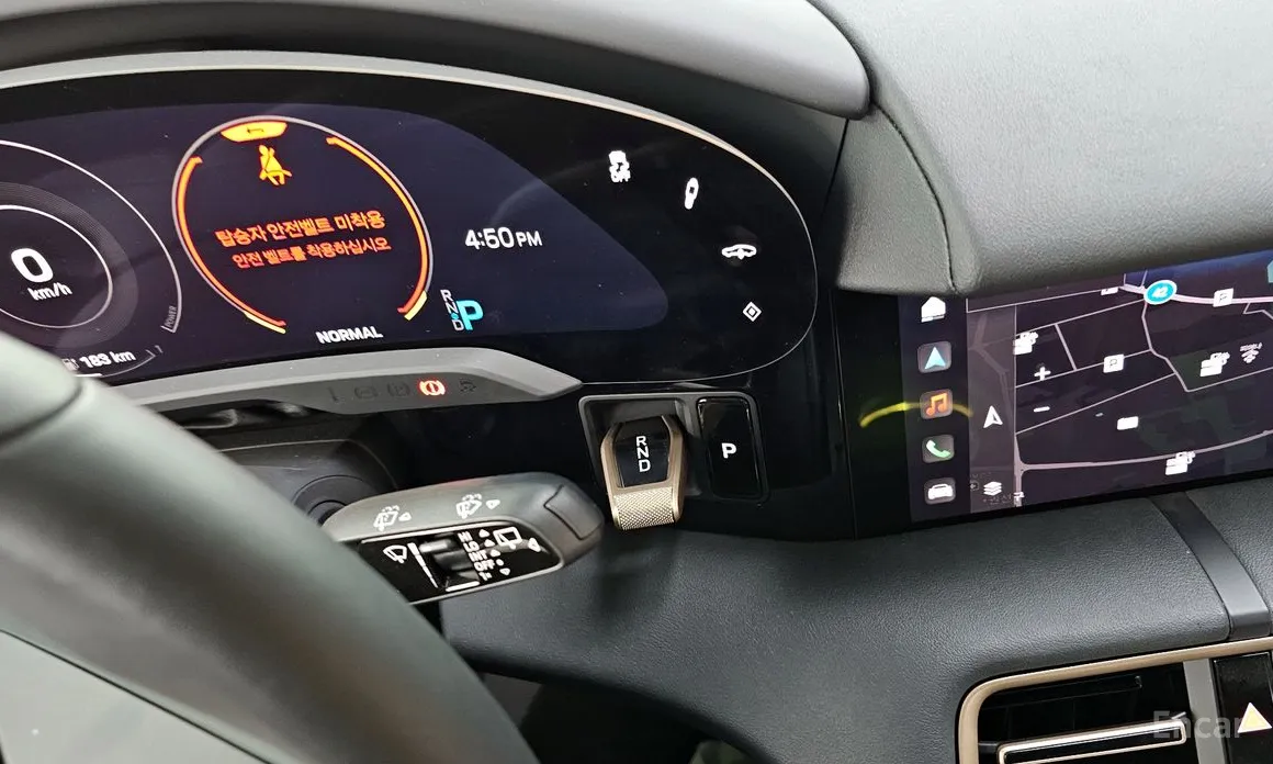 Фото 9 - Porsche Taycan