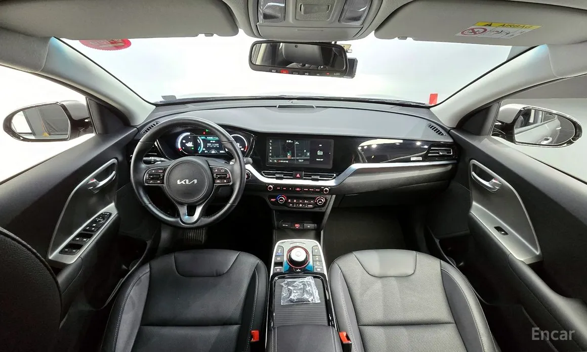 Фото 7 - Kia Niro