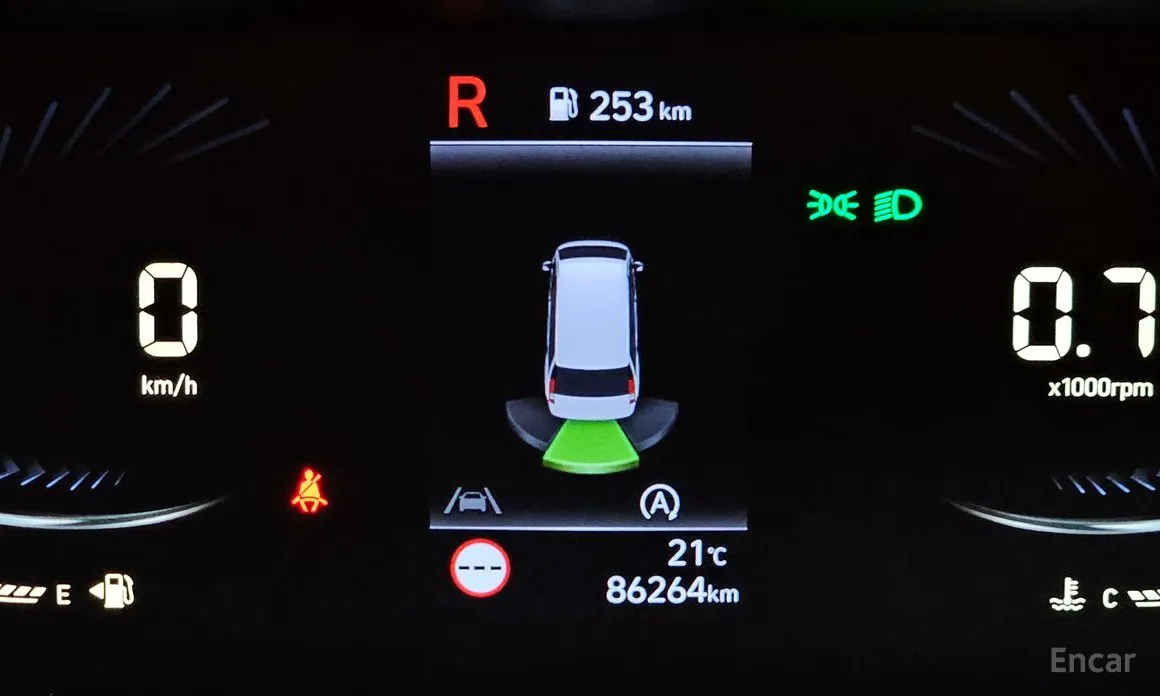 Фото 15 - Hyundai Staria