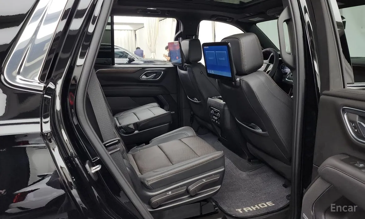 Фото 12 - Chevrolet Tahoe