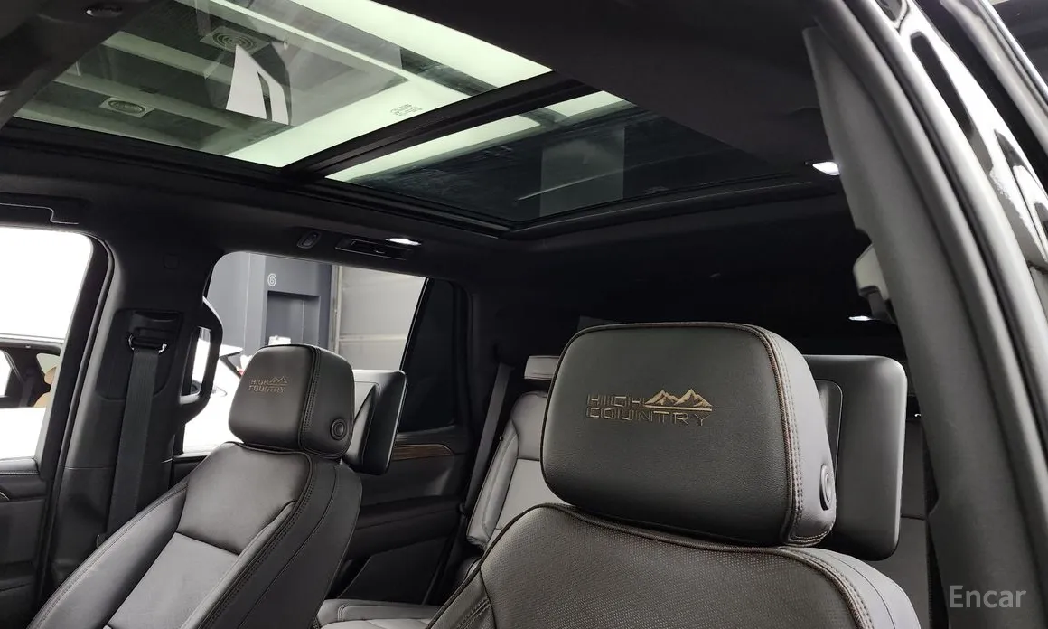 Фото 18 - Chevrolet Tahoe