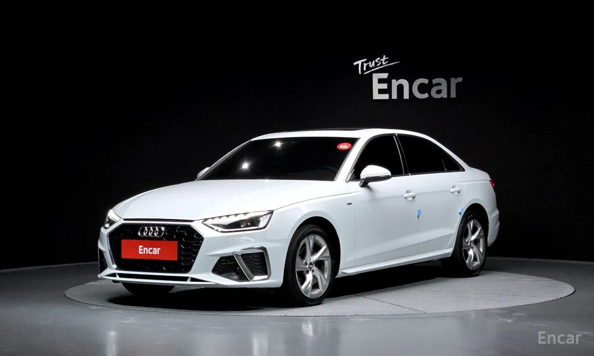 Фото 1 - Audi A4