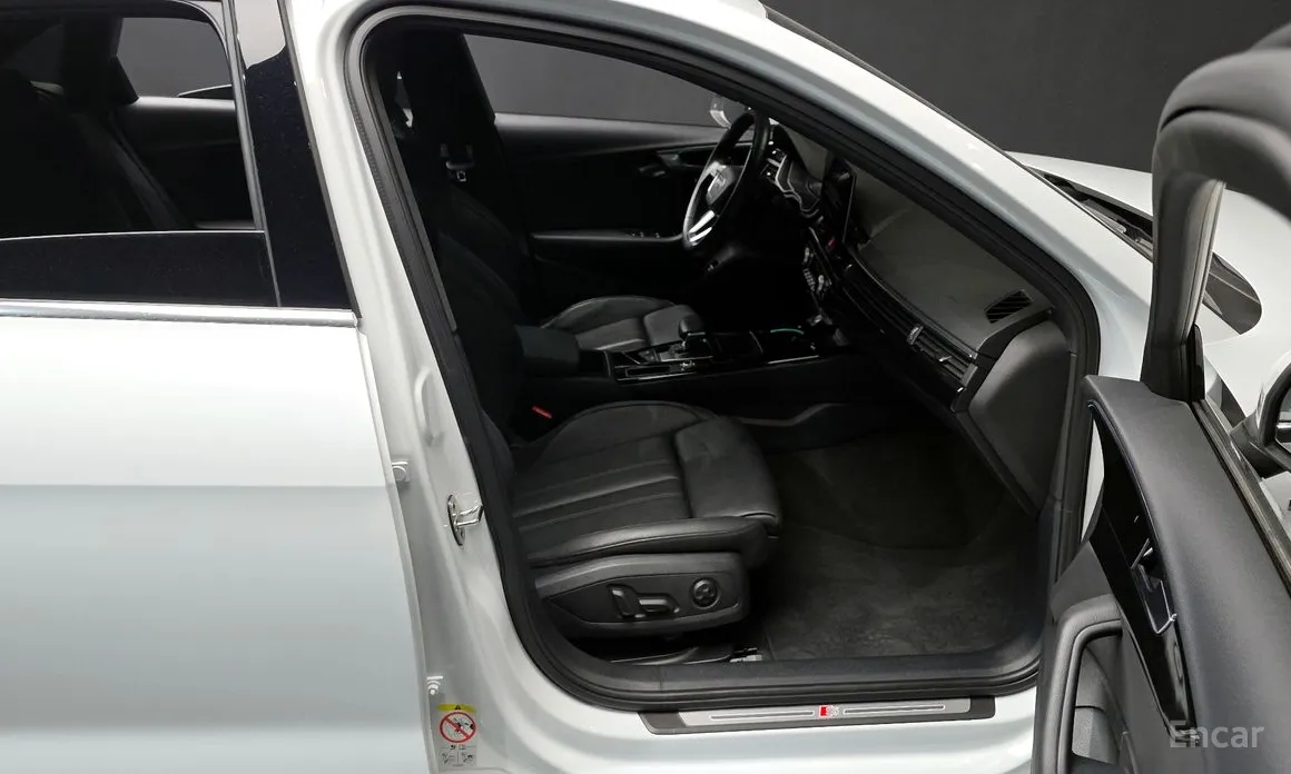 Фото 11 - Audi A4