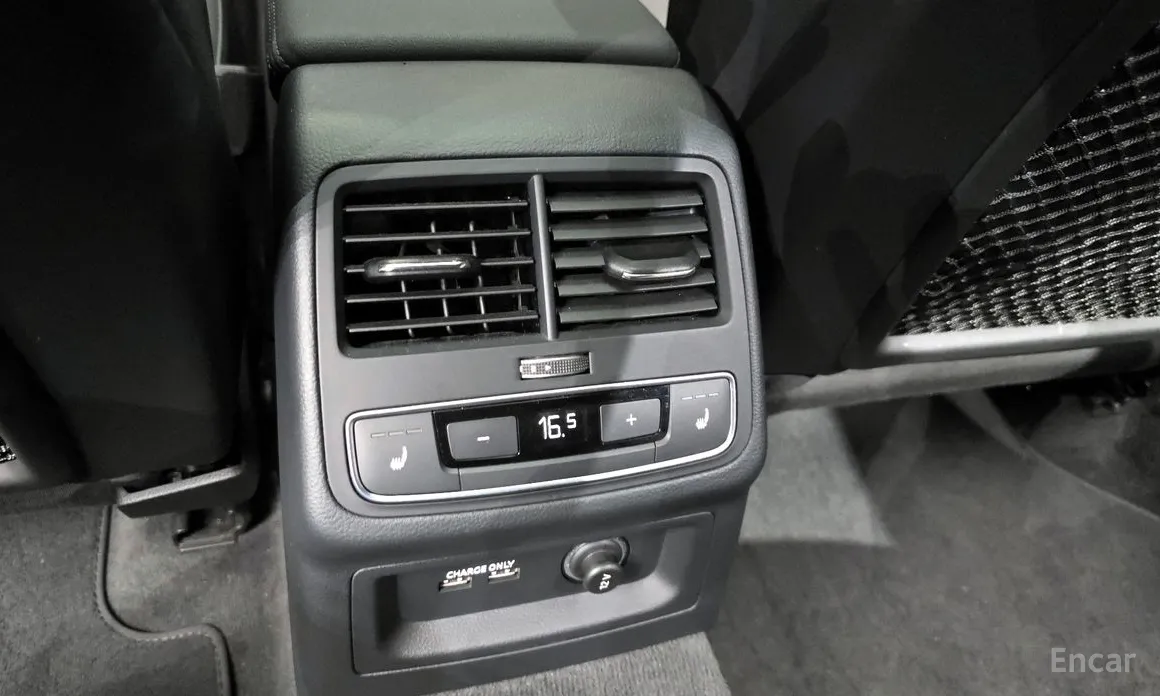 Фото 17 - Audi A4