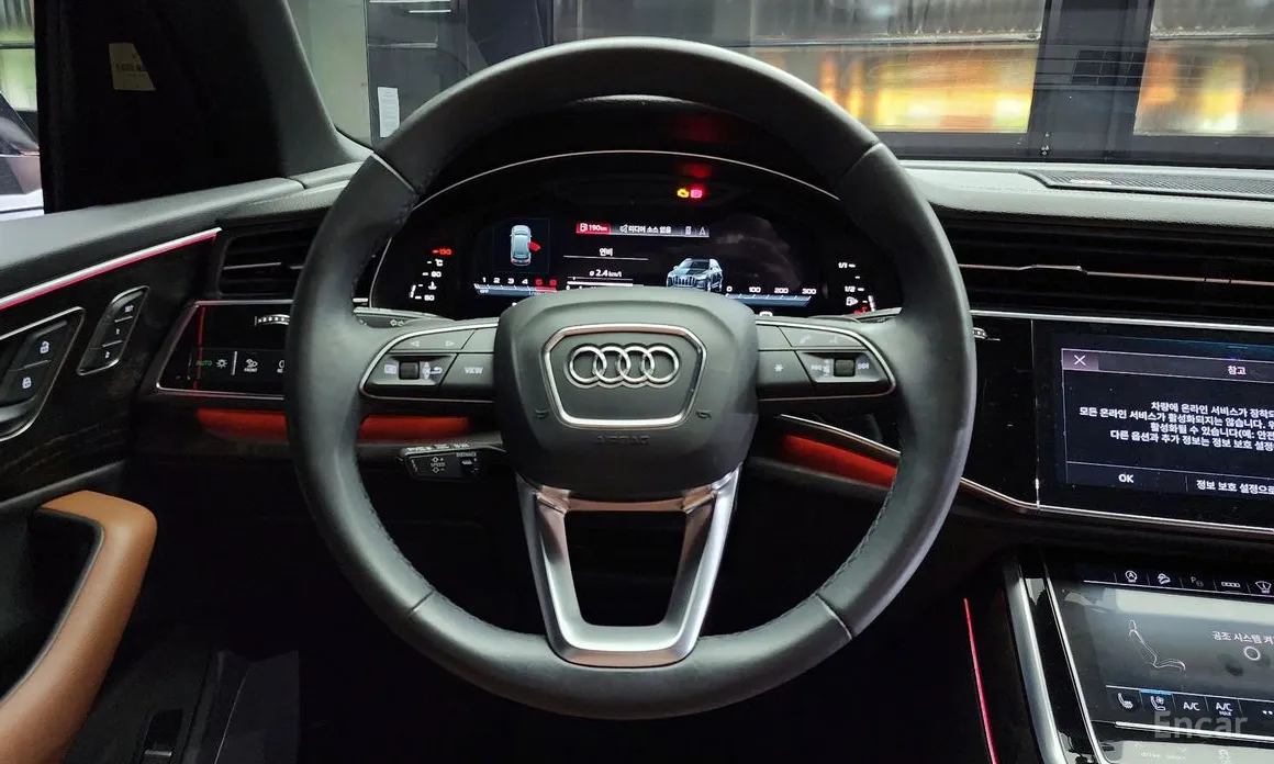 Фото 13 - Audi Q7