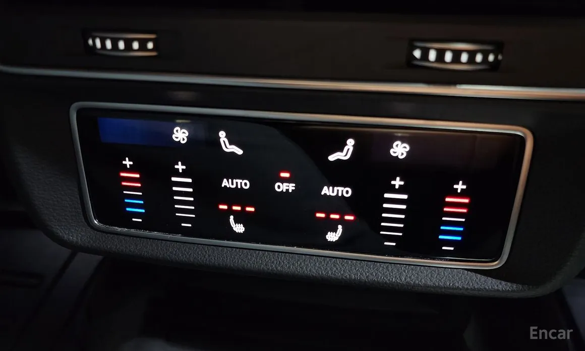 Фото 19 - Audi Q7