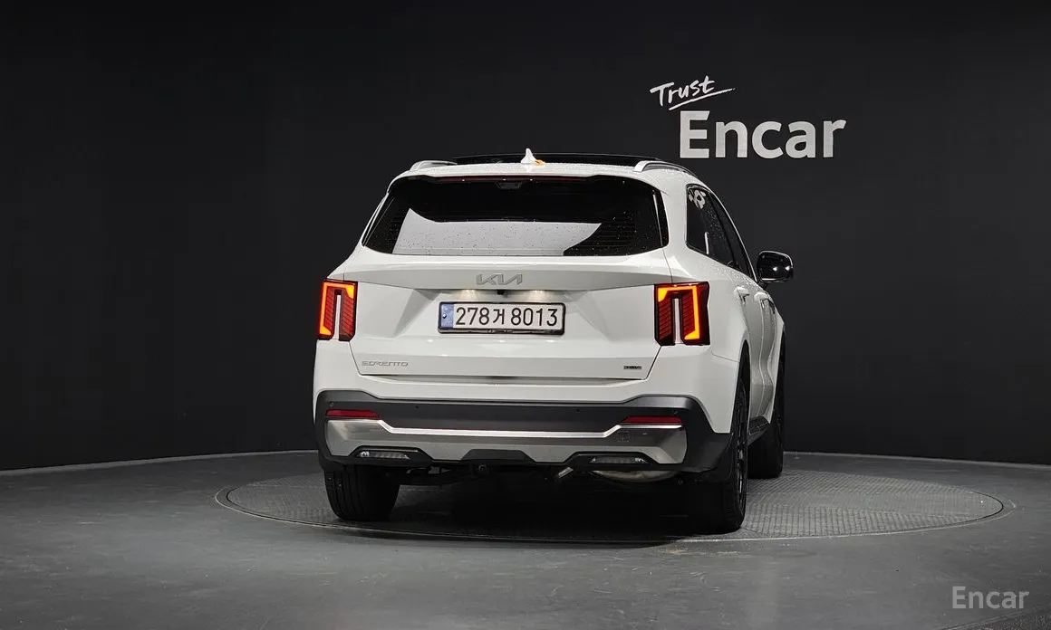 Фото 4 - Kia Sorento