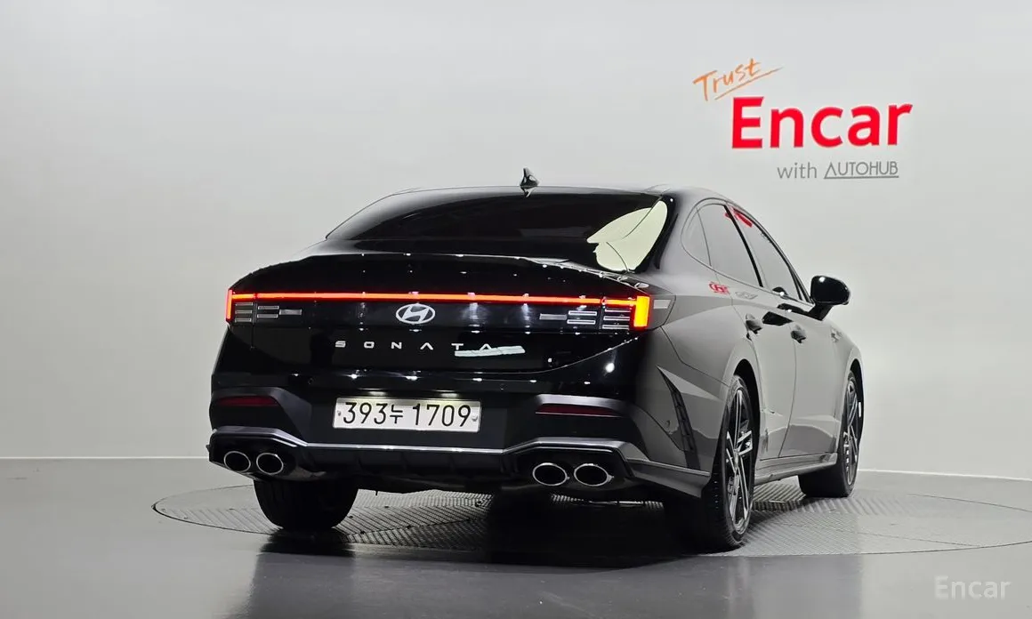 Фото 4 - Hyundai Sonata