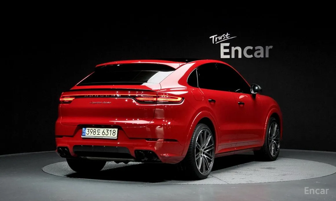 Фото 2 - Porsche Cayenne