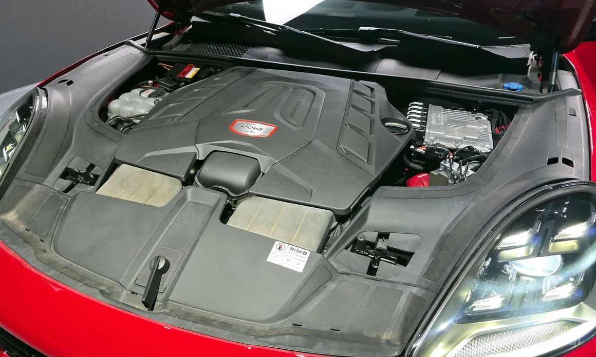 Фото 6 - Porsche Cayenne