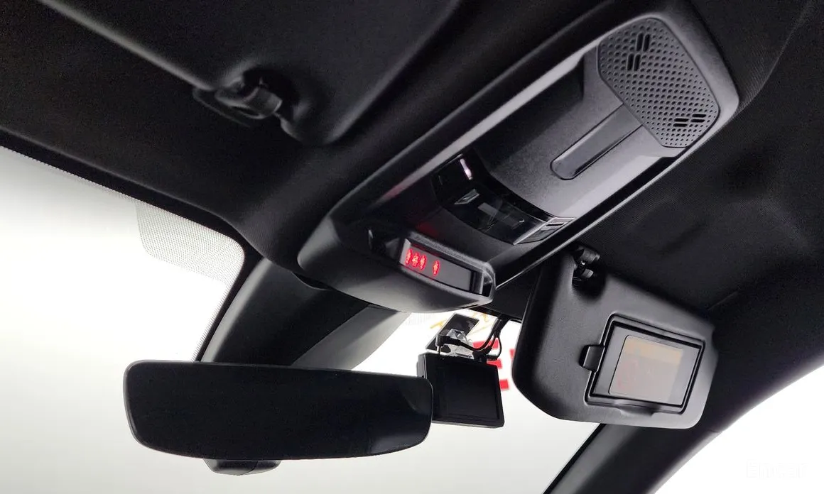 Фото 19 - Peugeot 208