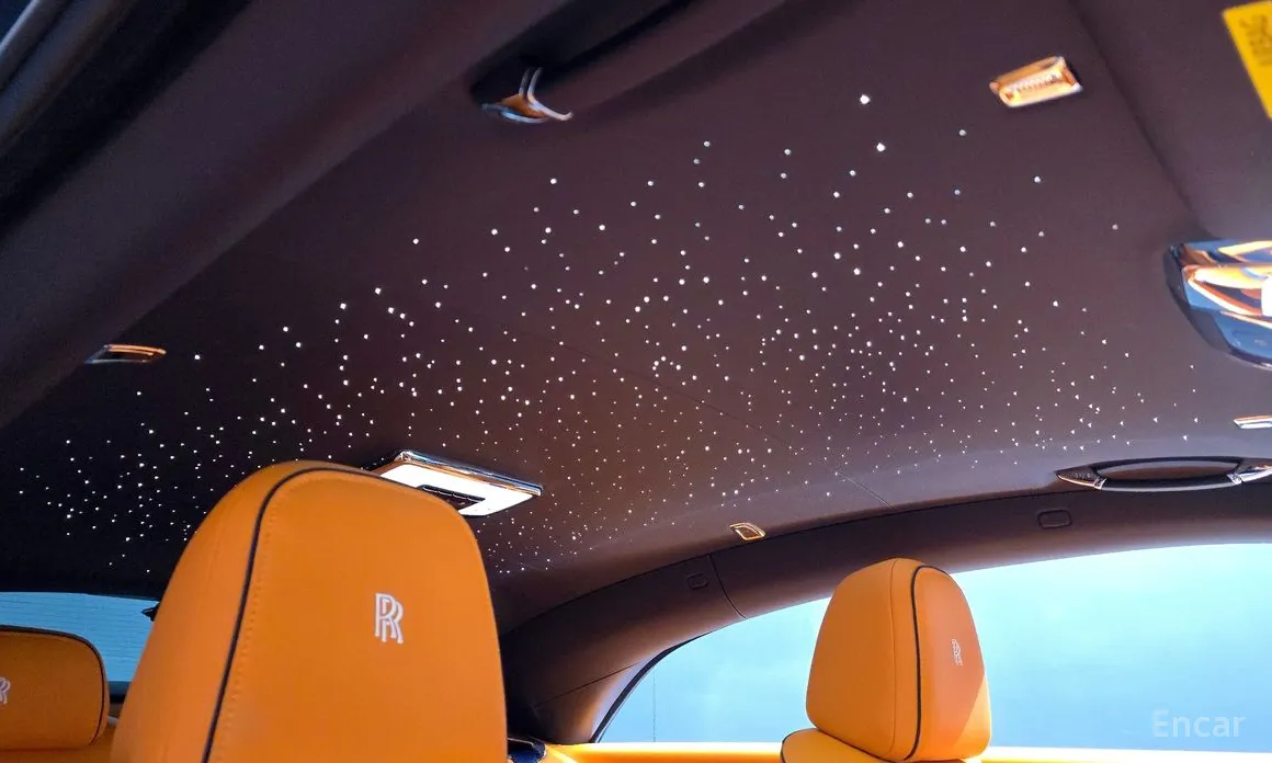 Фото 17 - Rolls-Royce Spectre