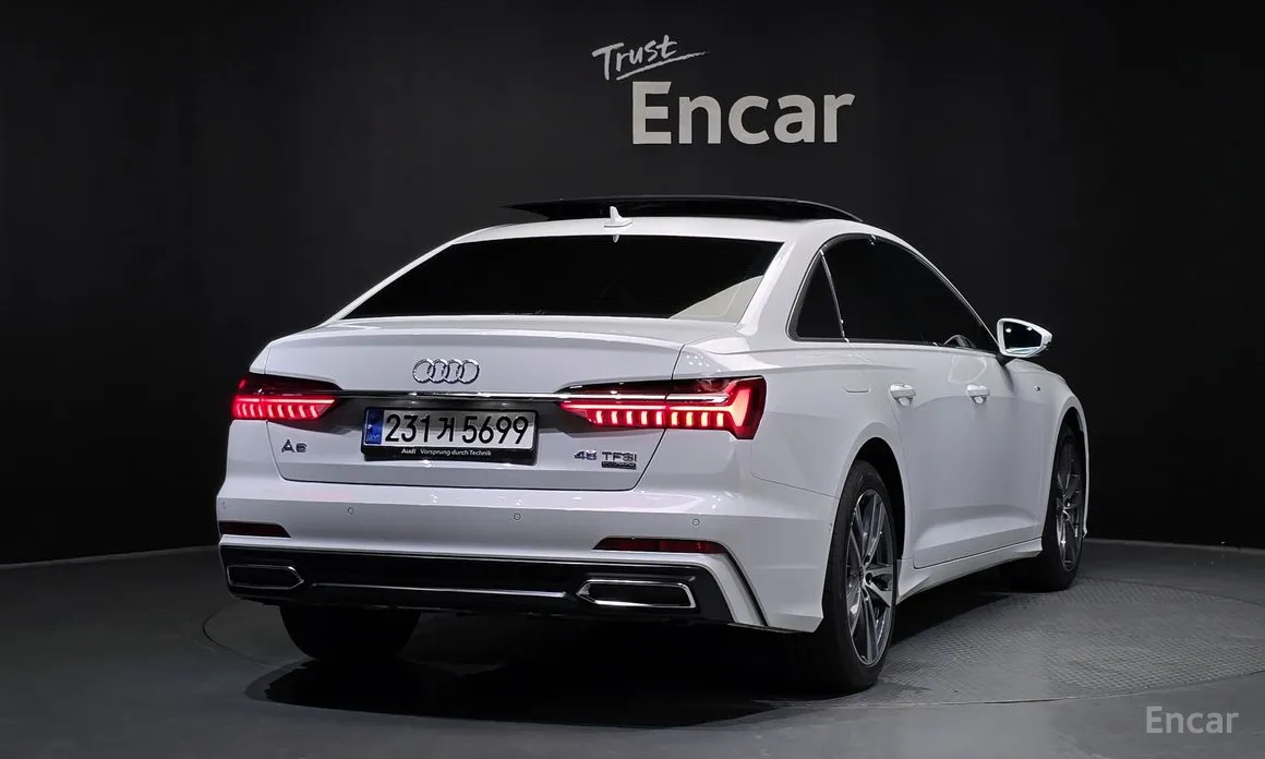 Фото 2 - Audi A6