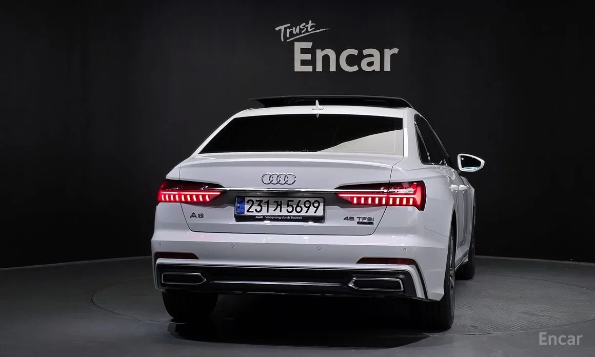 Фото 4 - Audi A6