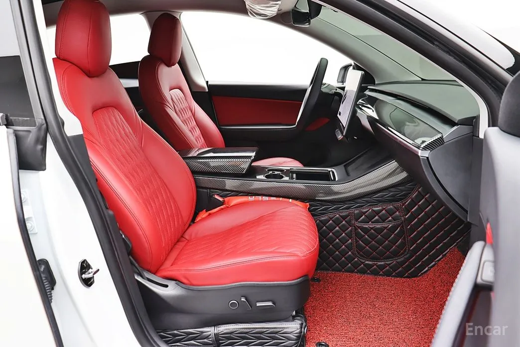 Фото 19 - Tesla Model Y