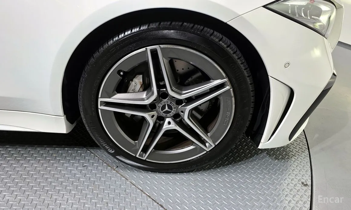 Фото 5 - Mercedes-Benz CLS-Class