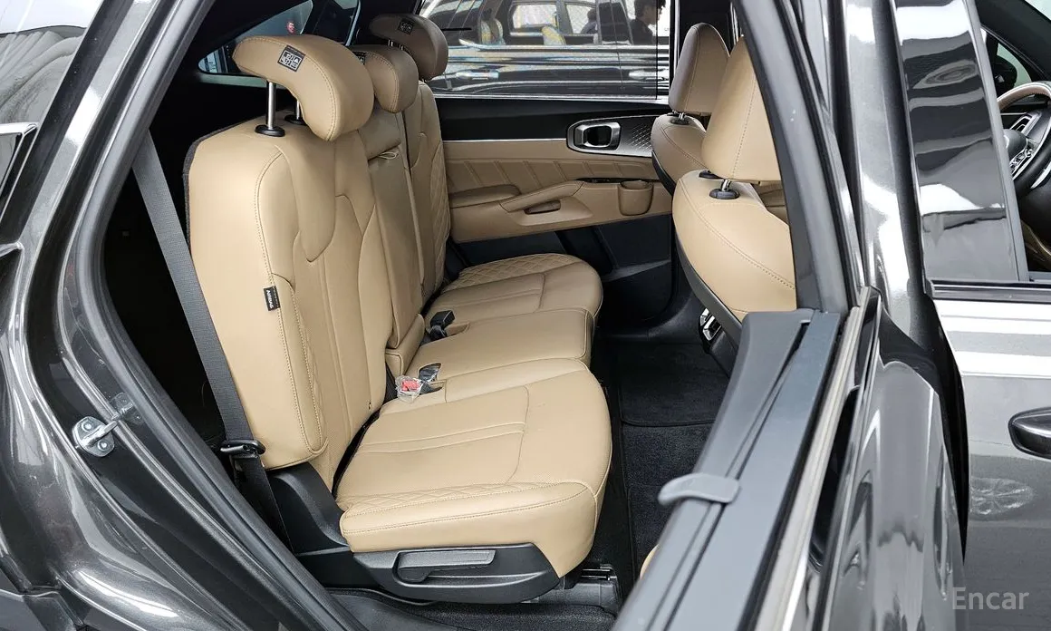 Фото 12 - Kia Sorento