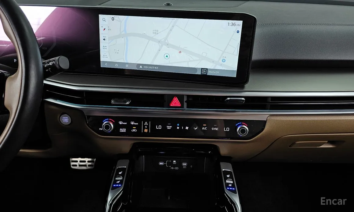 Фото 14 - Kia Sorento