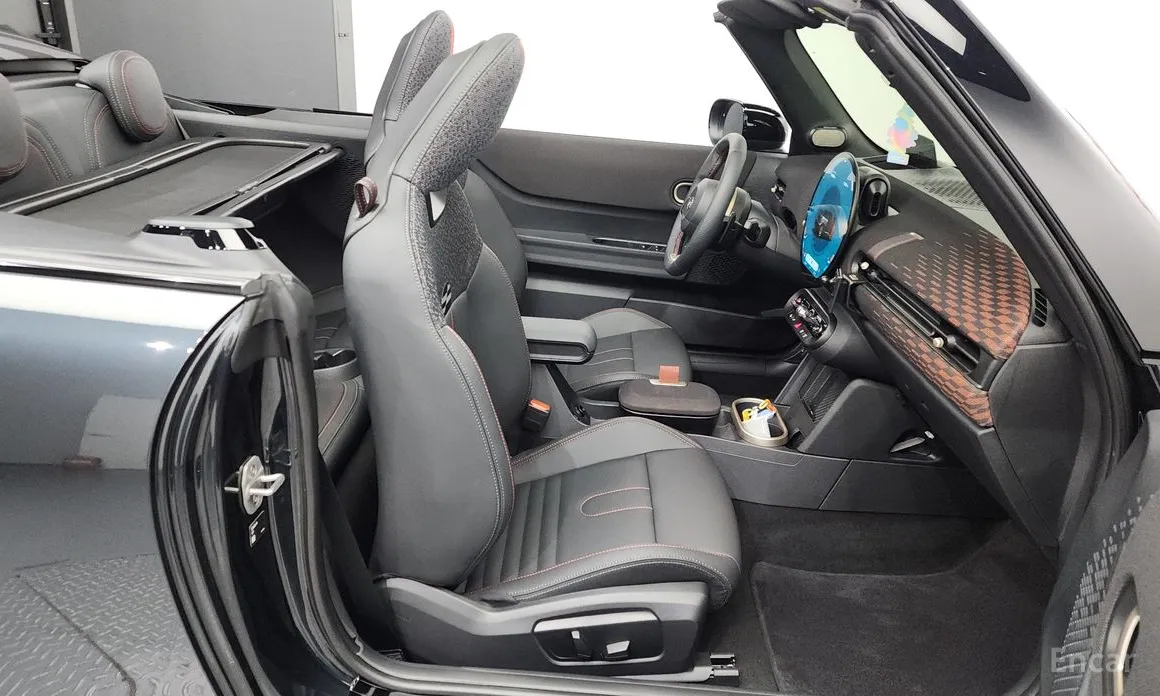 Фото 11 - Mini Cooper Convertible