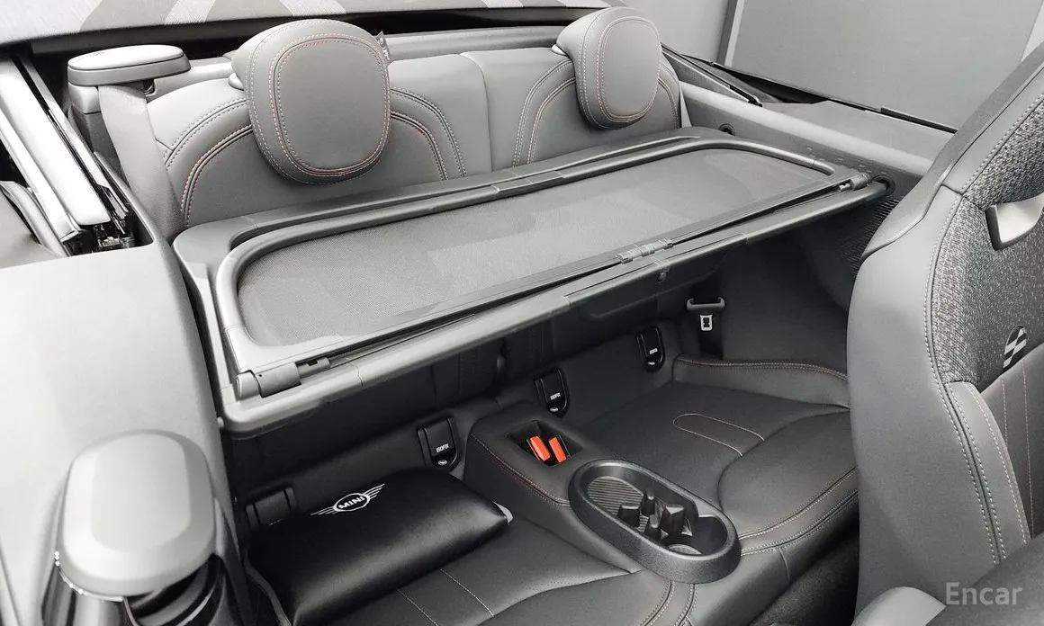 Фото 12 - Mini Cooper Convertible