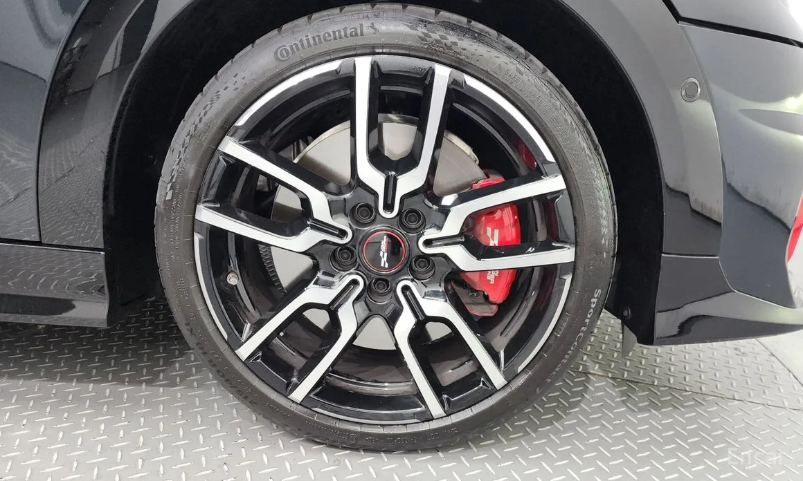 Фото 5 - Mini Cooper Convertible