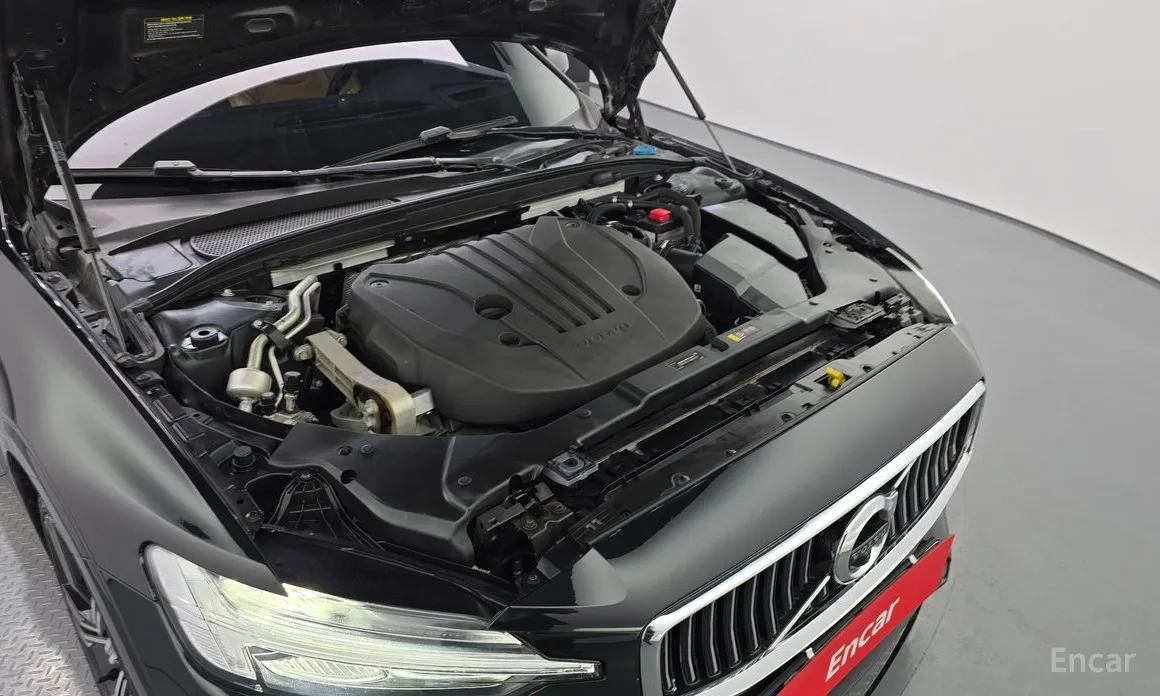 Фото 6 - Volvo S60