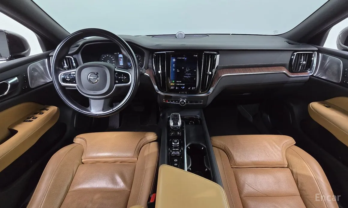 Фото 7 - Volvo S60