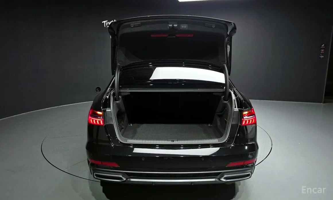 Фото 20 - Audi A6