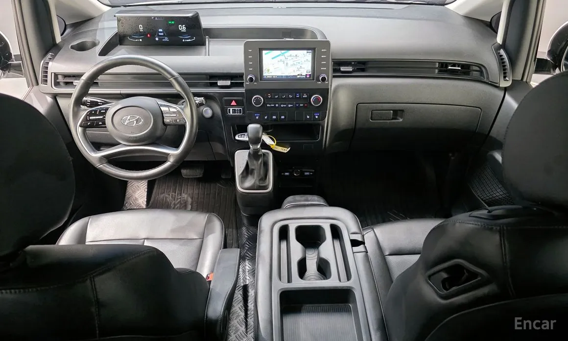 Фото 7 - Hyundai Staria