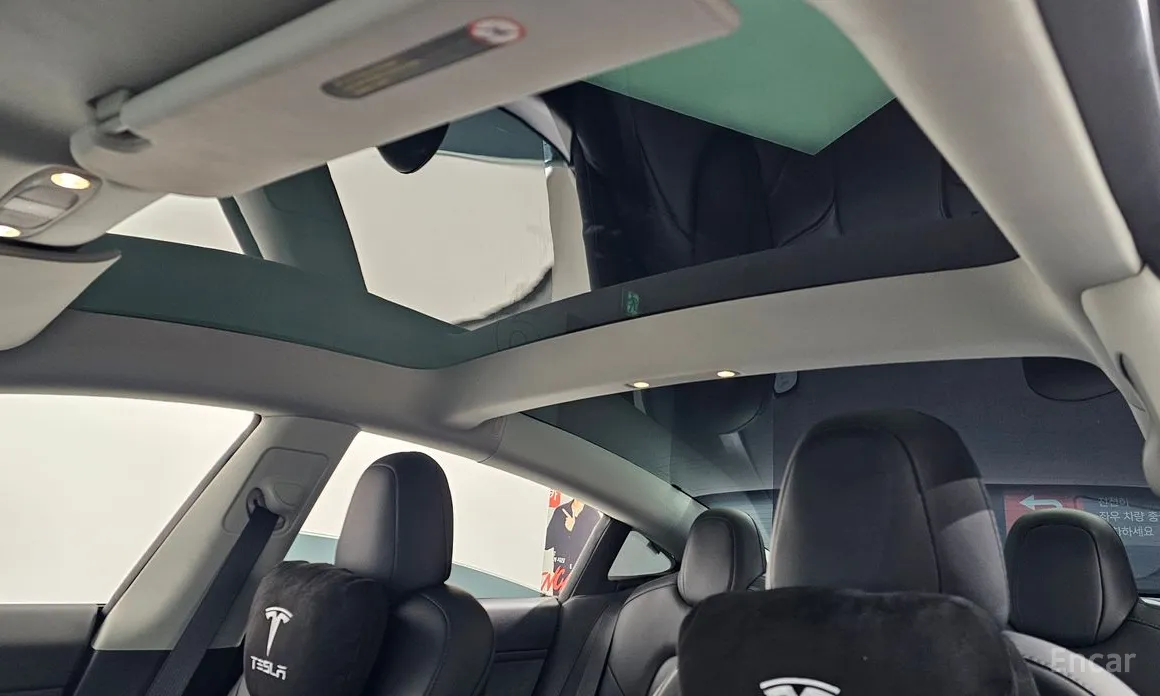 Фото 19 - Tesla Model 3