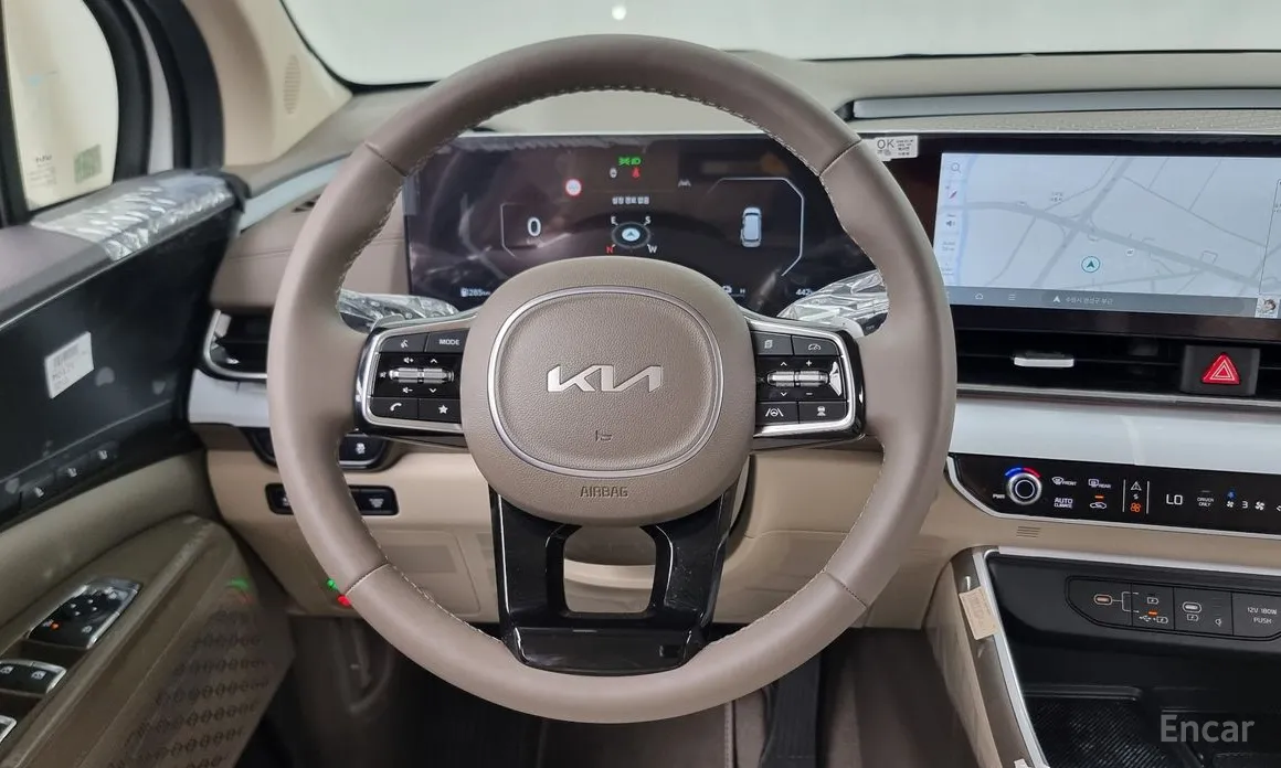 Фото 13 - Kia Carnival