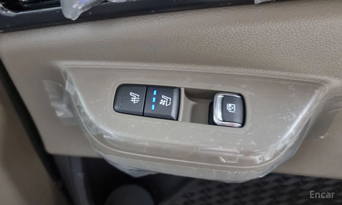 Фото 19 - Kia Carnival