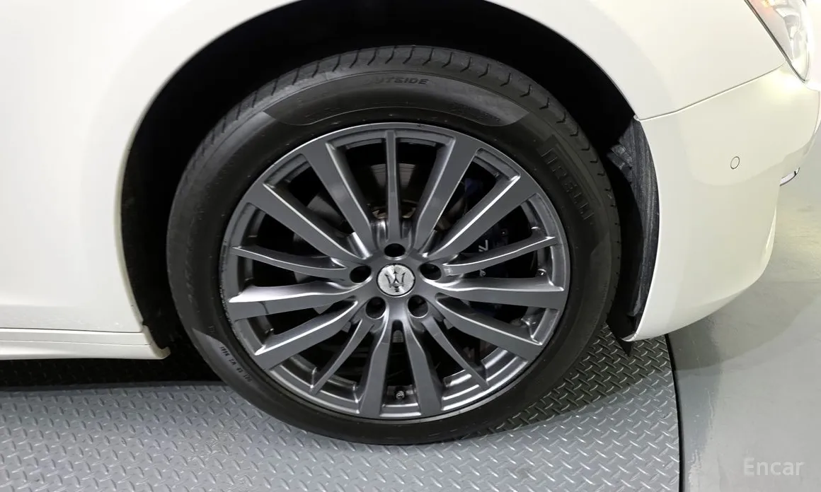 Фото 5 - Maserati Ghibli