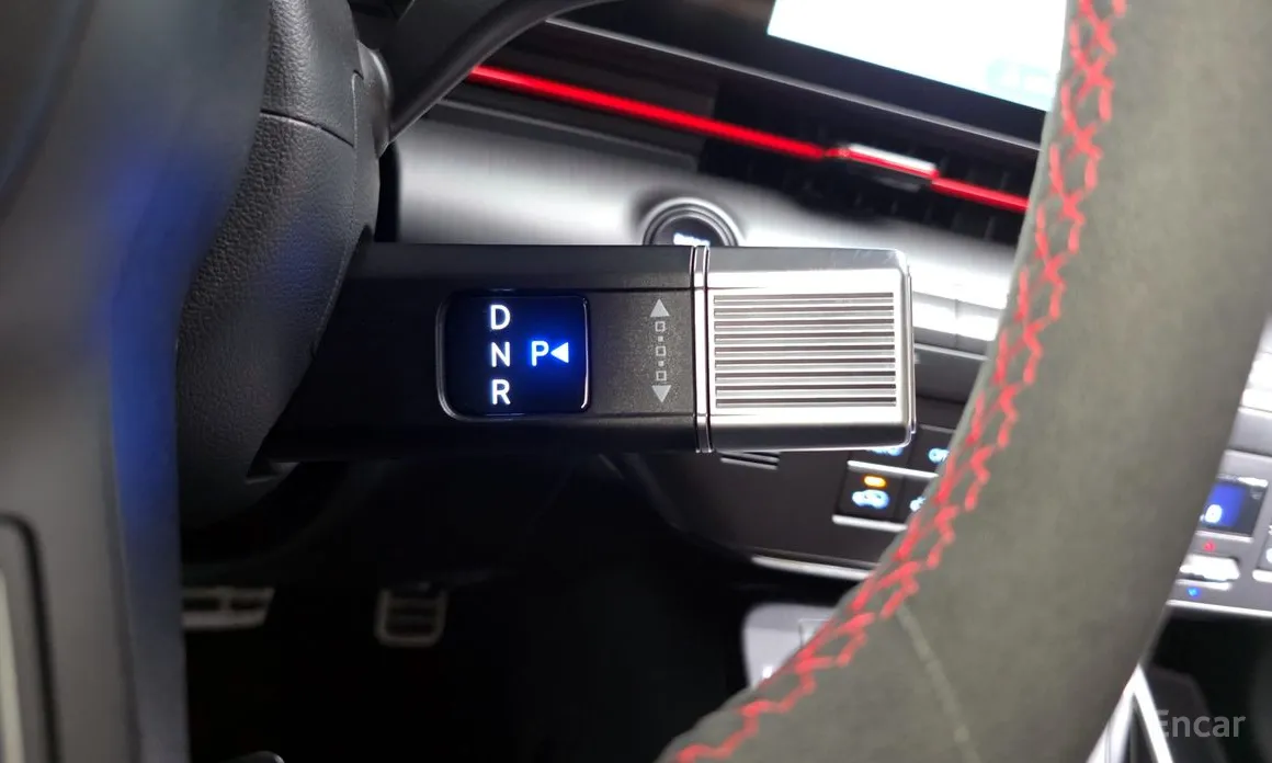 Фото 9 - Hyundai Kona