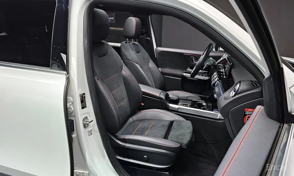 Фото 10 - Mercedes-Benz GLB-Class