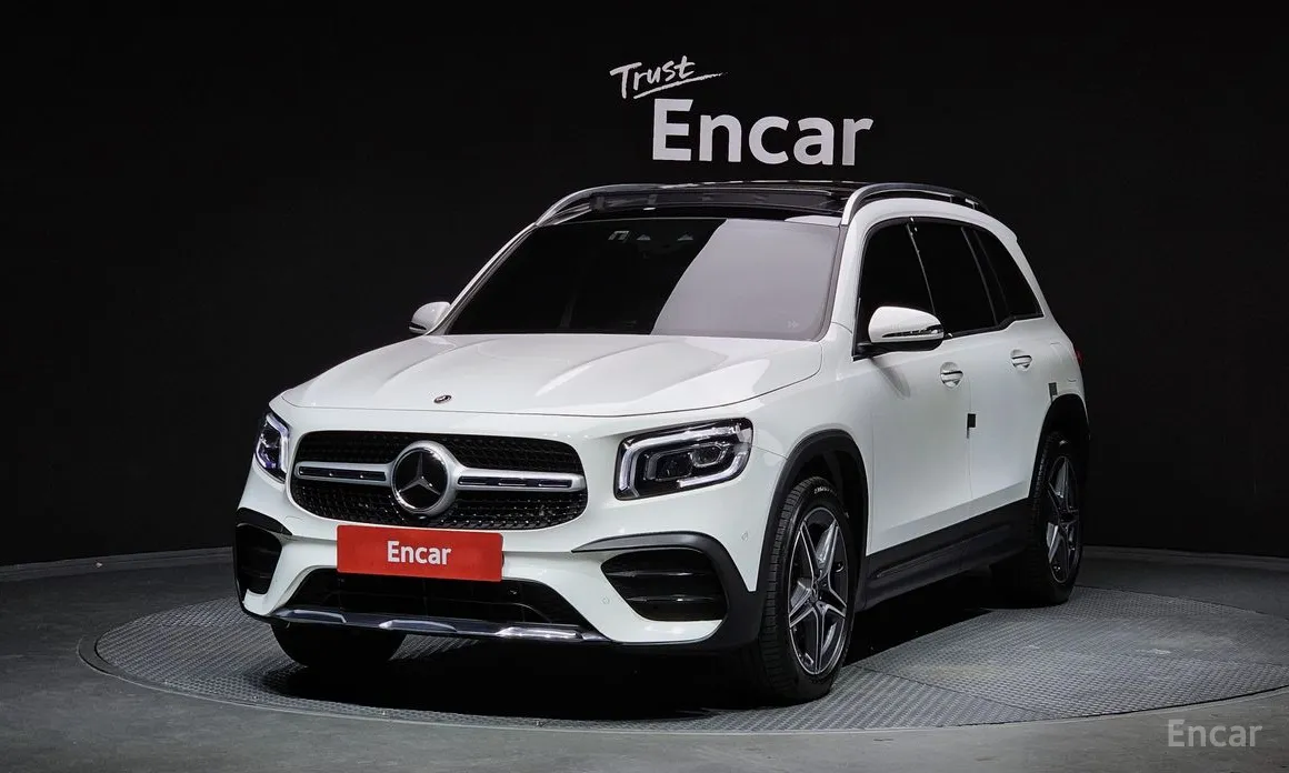 Фото 13 - Mercedes-Benz GLB-Class