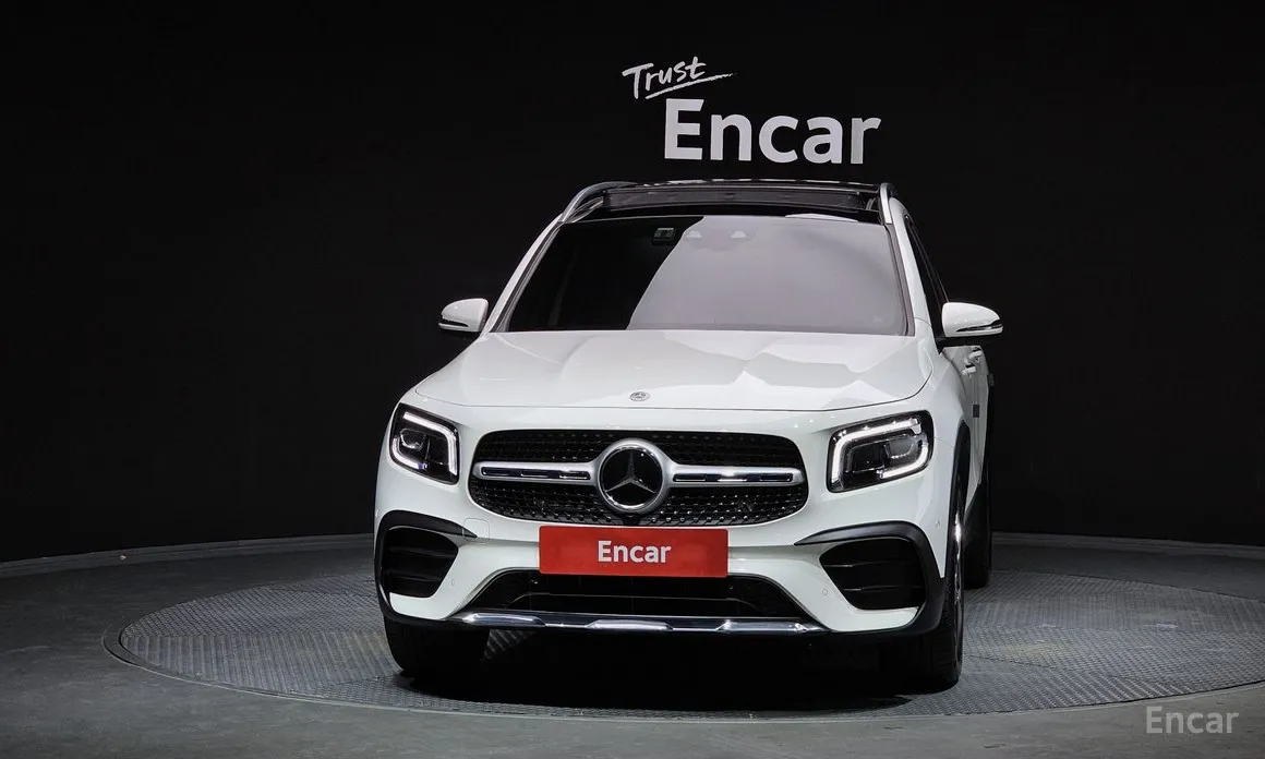 Фото 3 - Mercedes-Benz GLB-Class