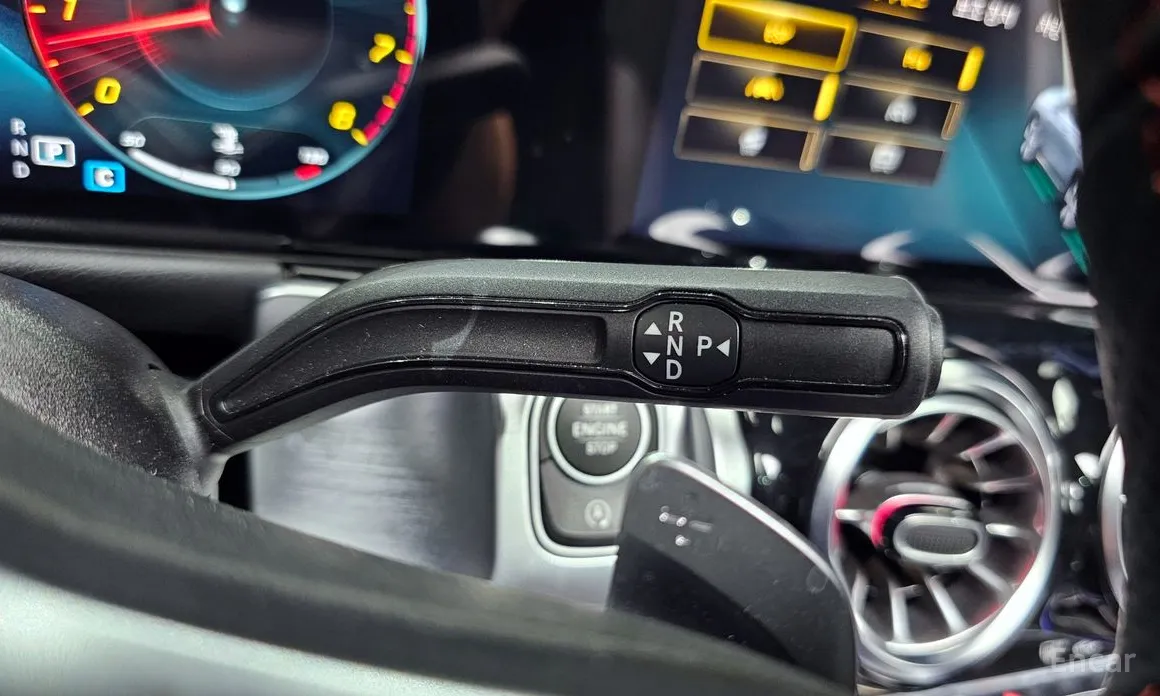 Фото 9 - Mercedes-Benz GLB-Class