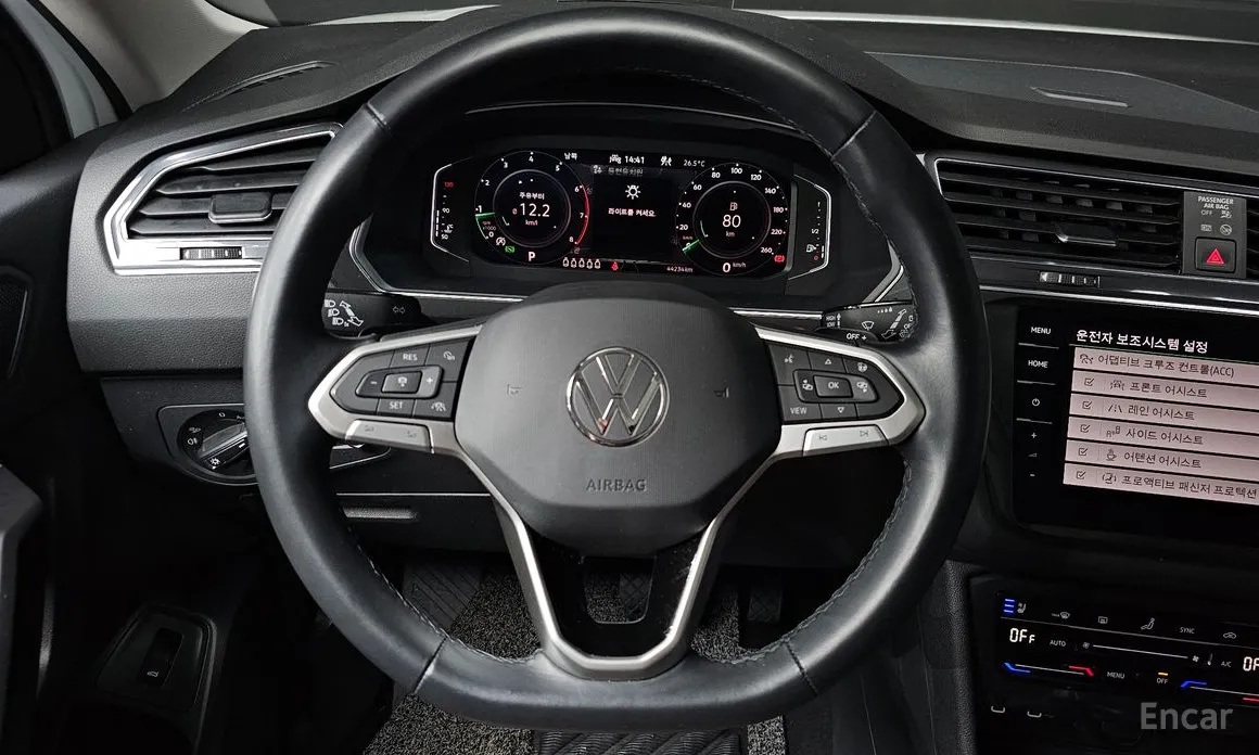 Фото 13 - Volkswagen Tiguan